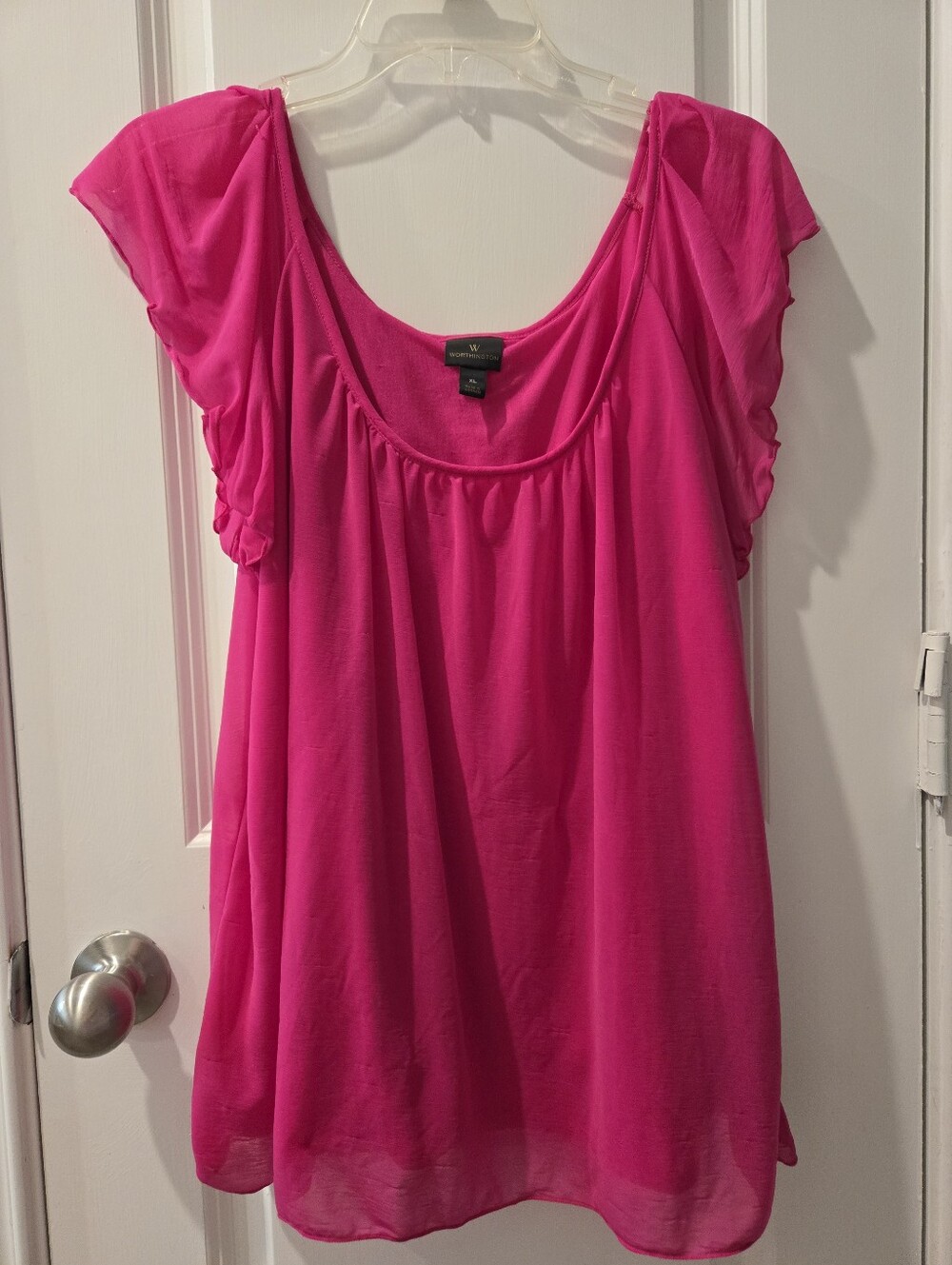 Woman's Worthington Pink Fushia Flutter Cap Sleeves, Lined Blouse. XL.